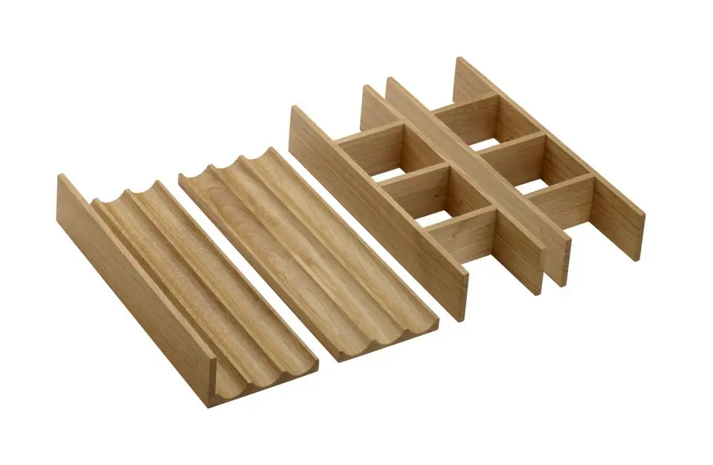 Set aus Holzaufsätzen zur Organisation von Schubkästen. Enthält verschiedene Einteilungen für eine übersichtliche Aufbewahrung. Marke: Hansgrohe.